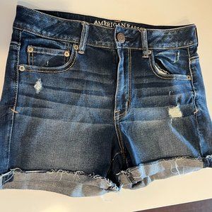 Comfortable and Stylish American Eagle Super Stretch Jean Shorts (Size 10) - Me